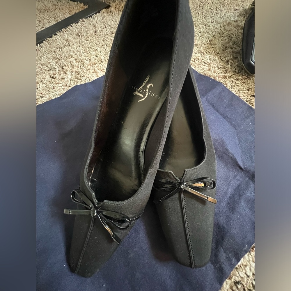Life Stride woman’s shoes.
